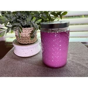 Gold Canyon Candles Large 26oz Sweet Pea Highly Scented Candle  Hard to Find